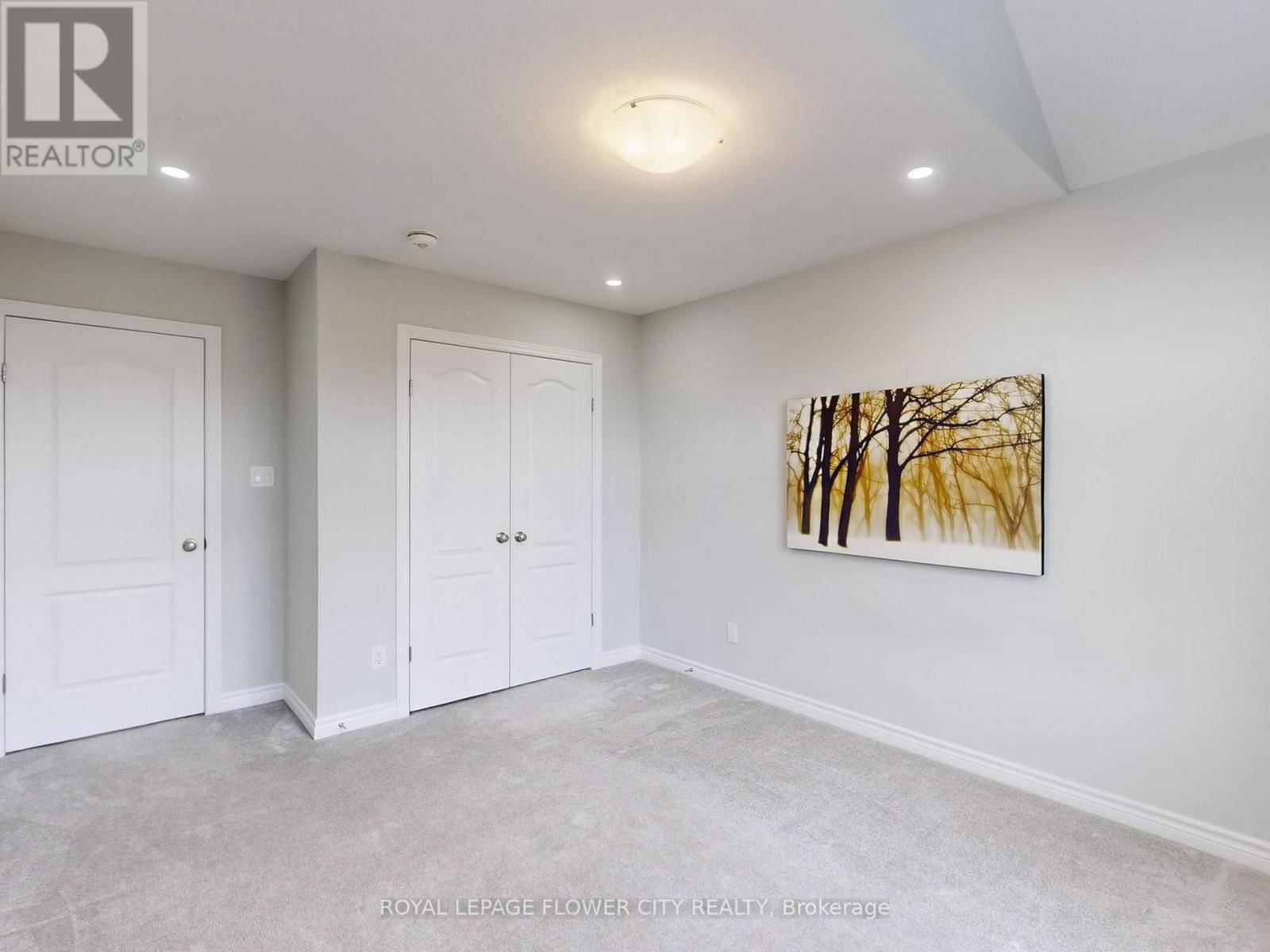 22 GLEASON CRESCENT Image 33