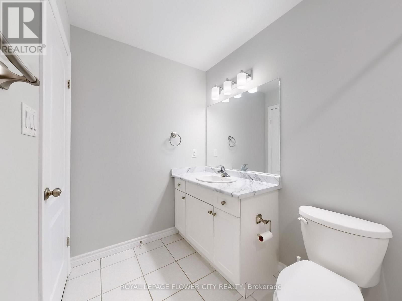 22 GLEASON CRESCENT Image 40