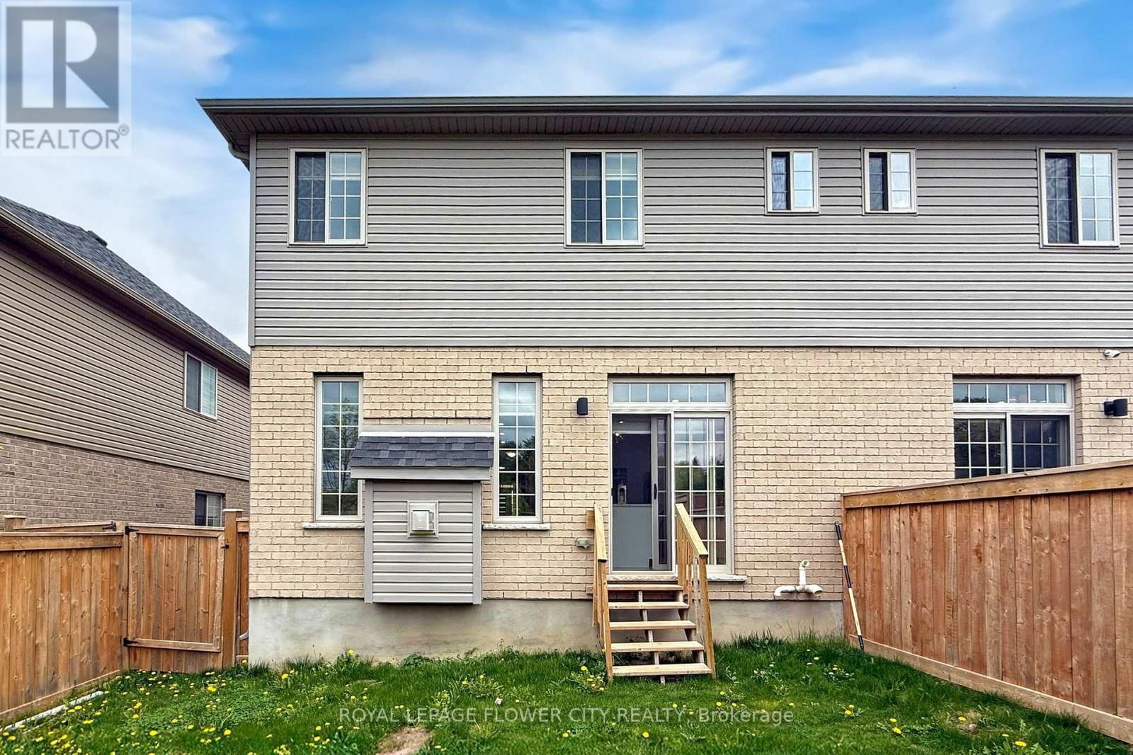 22 GLEASON CRESCENT Image 42