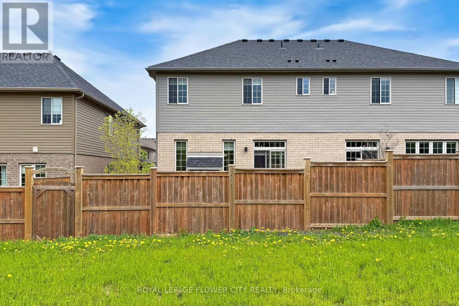 22 GLEASON CRESCENT Image 44