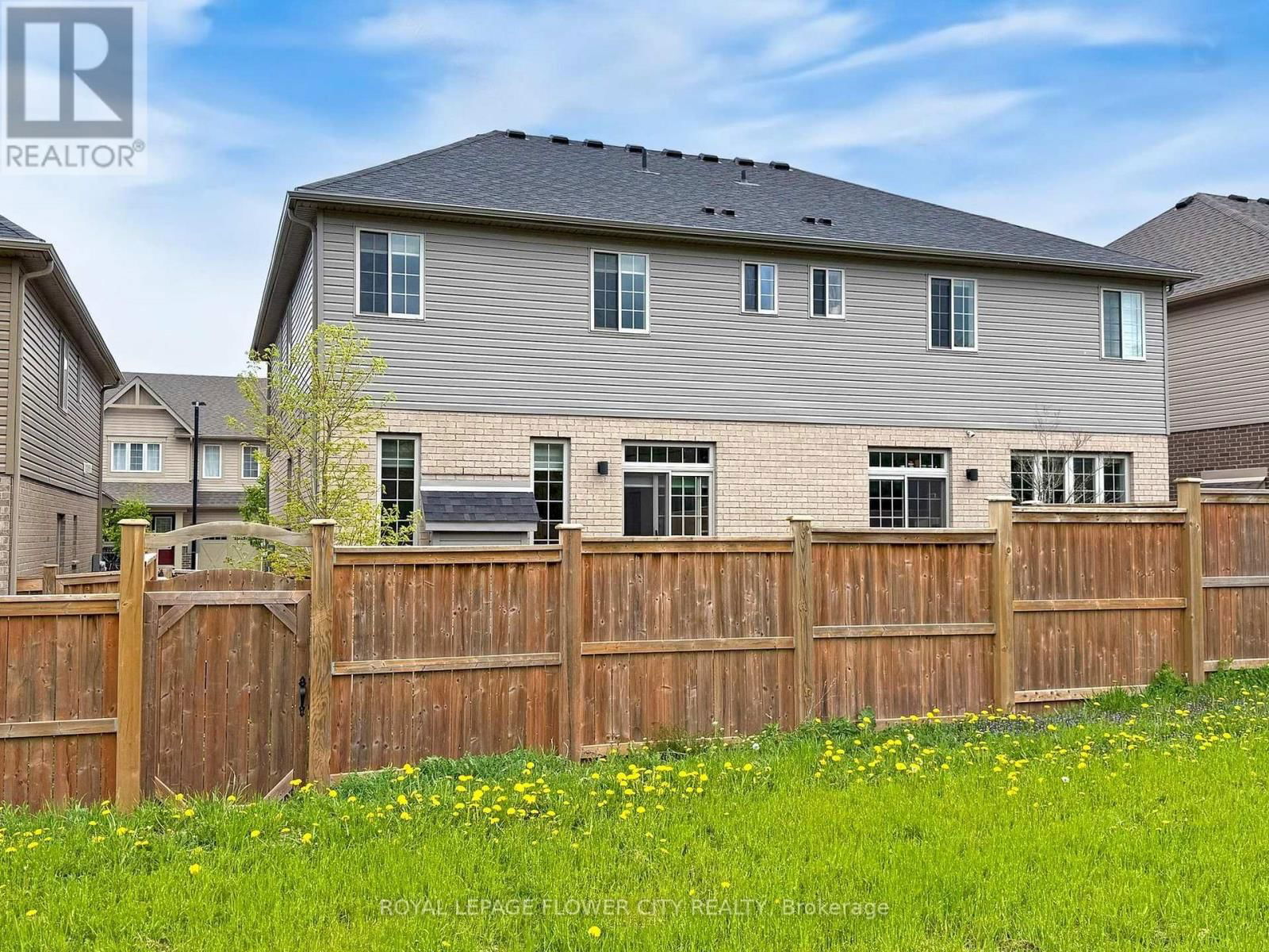 22 GLEASON CRESCENT Image 45