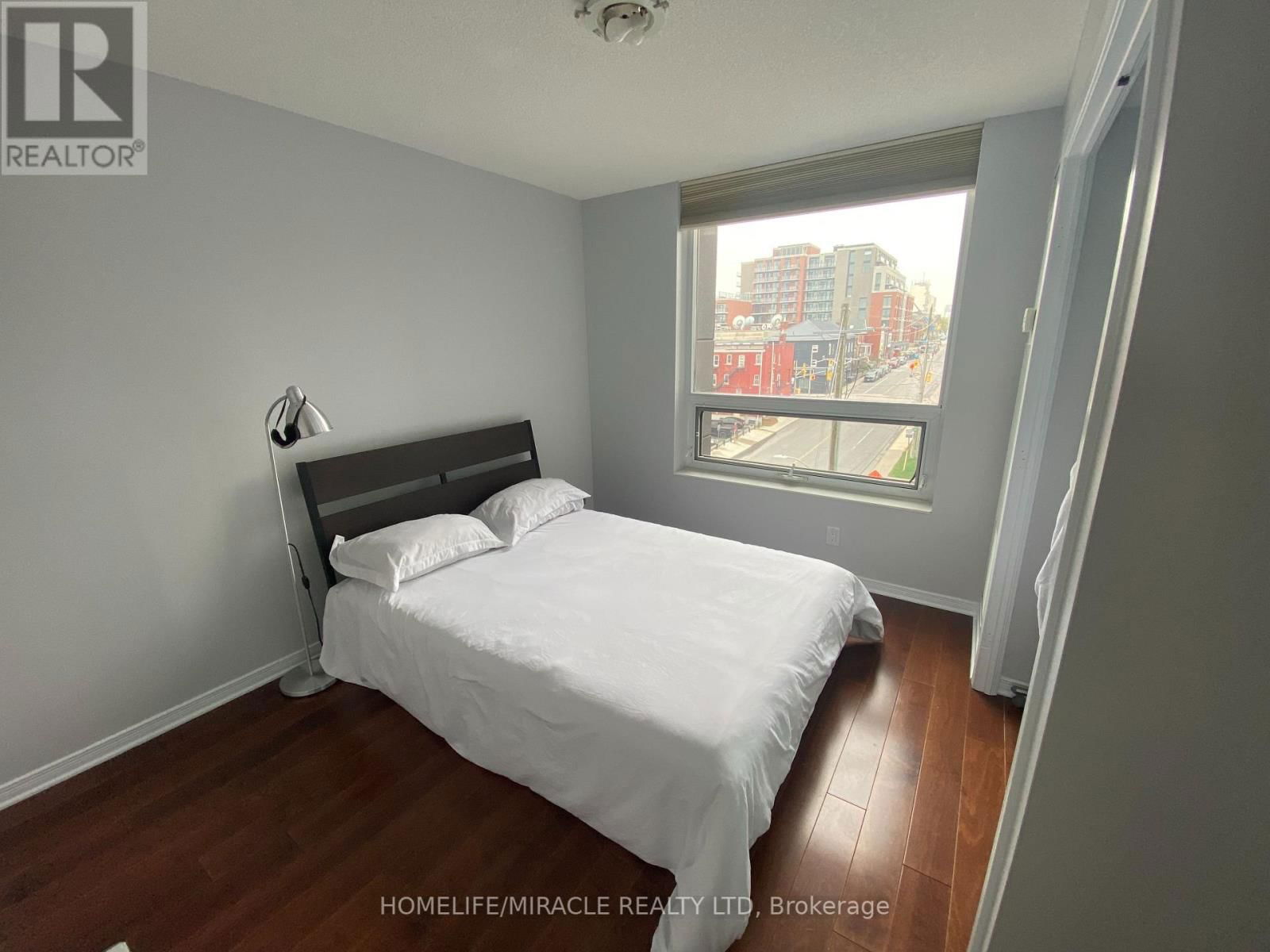 512 - 121 QUEEN STREET Image 10
