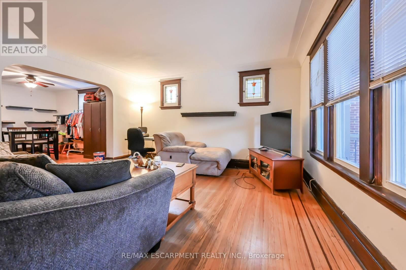 1597 KING STREET EAST Image 9