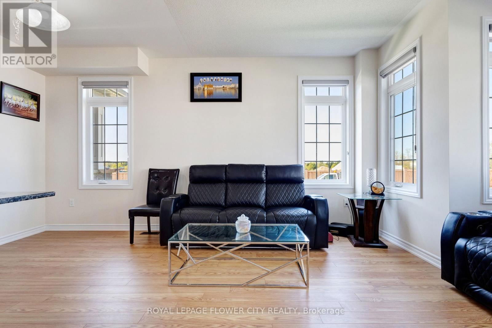 11 CONBOY DRIVE Image 13