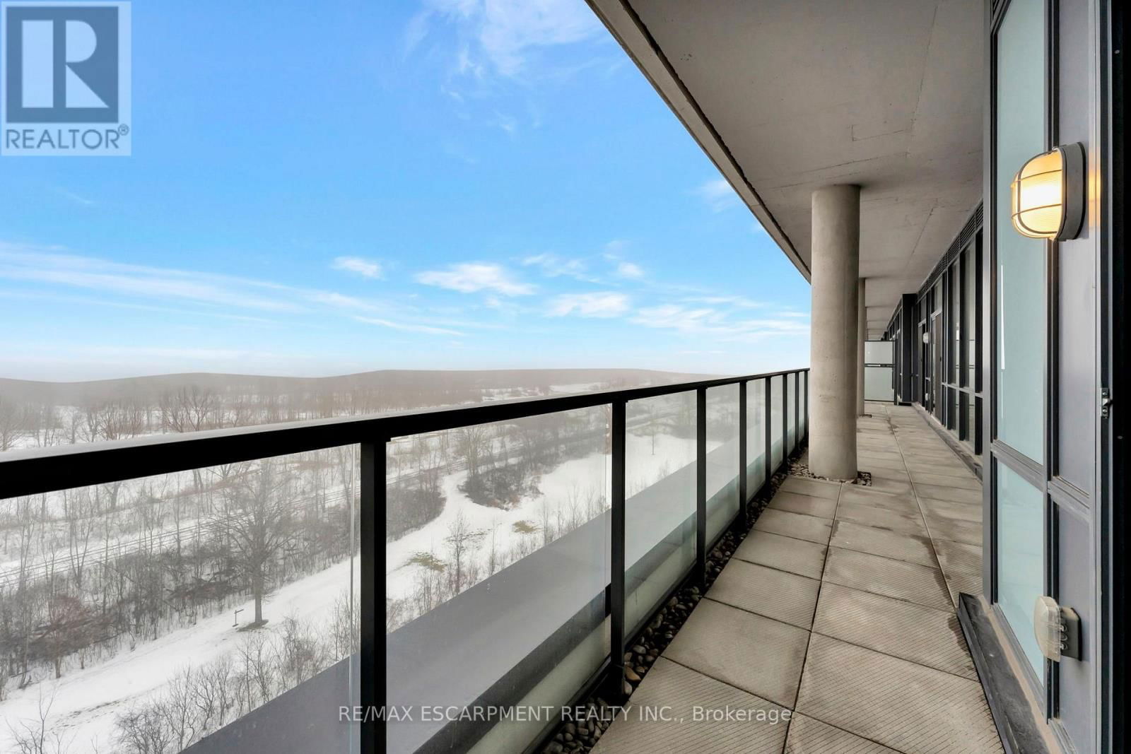 PH02 - 7711 GREEN VISTA GATE Image 42