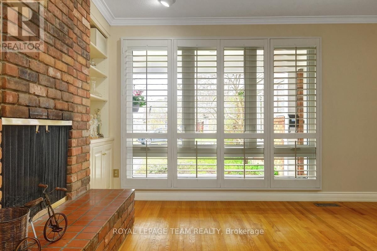79 PARKLAND CRESCENT Image 10