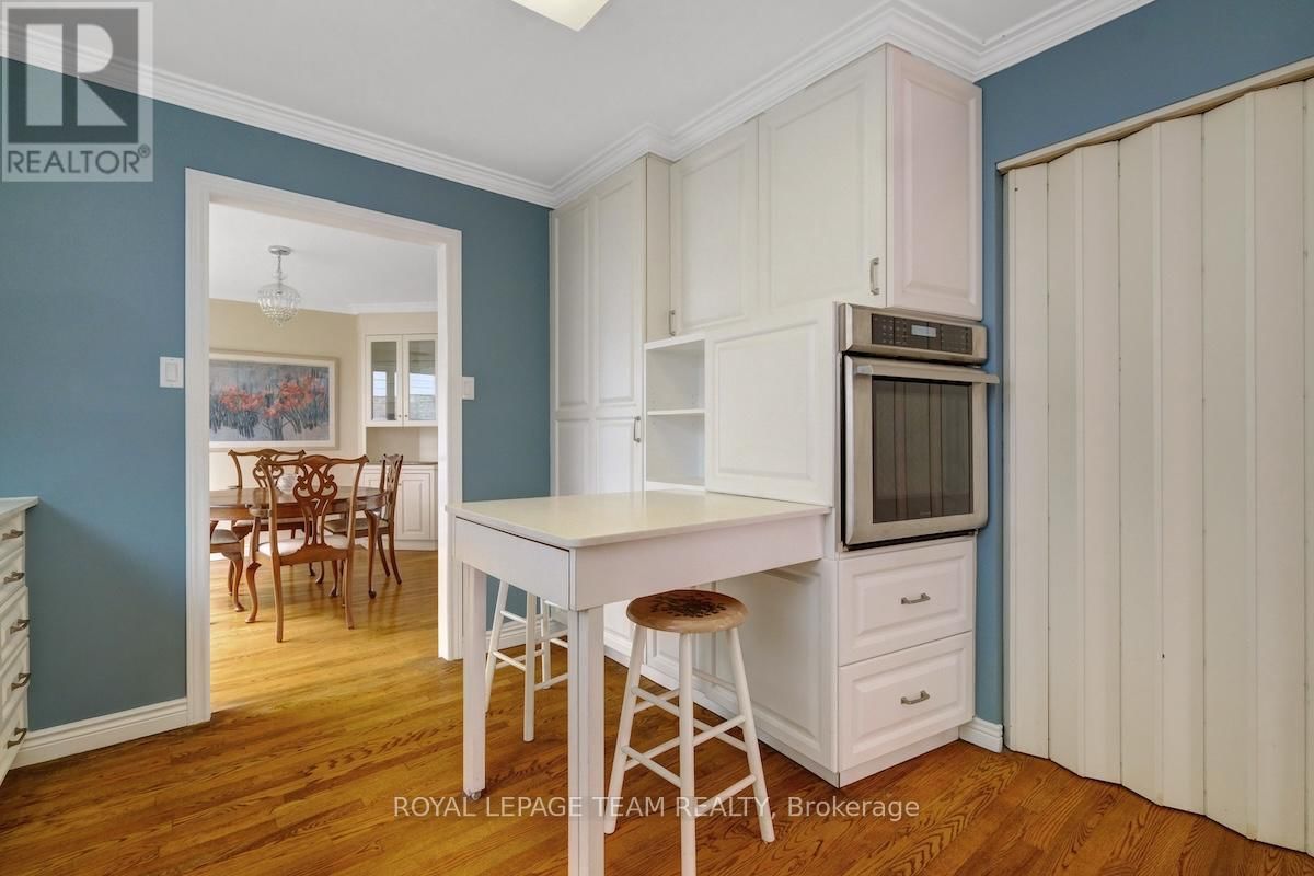 79 PARKLAND CRESCENT Image 16