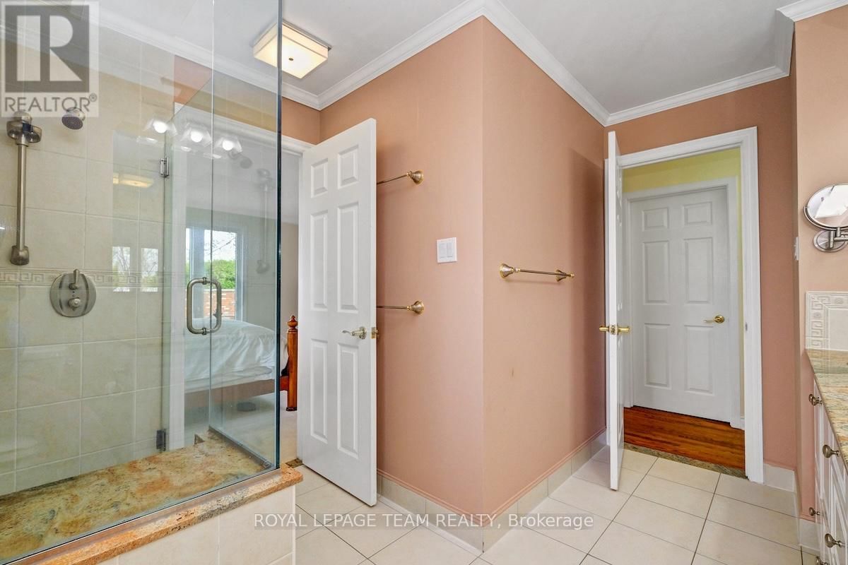 79 PARKLAND CRESCENT Image 29