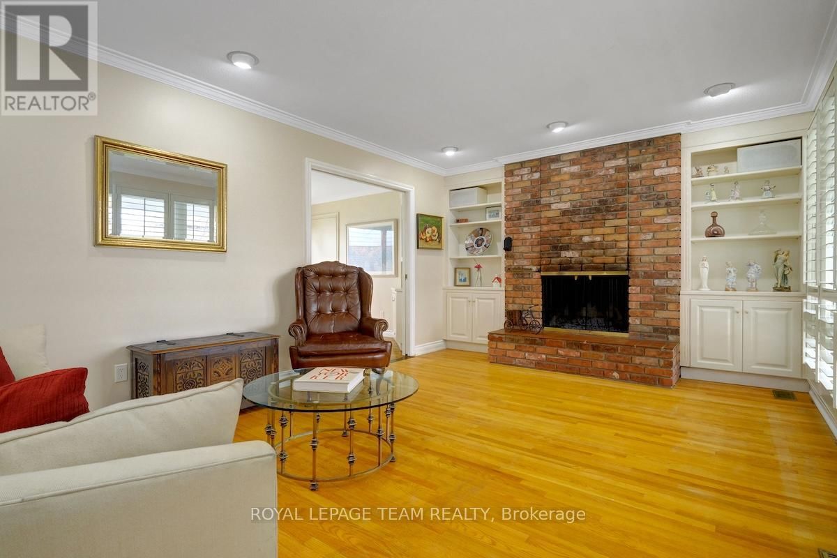 79 PARKLAND CRESCENT Image 8