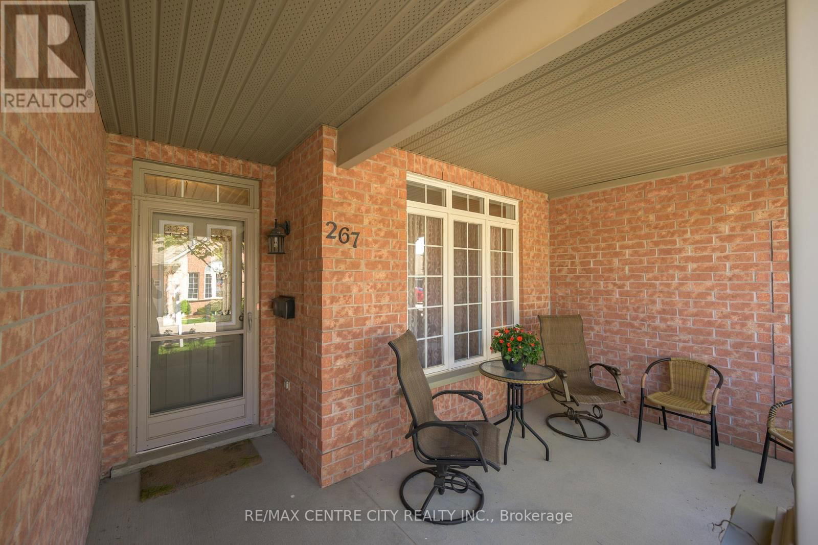 267 - 2025 MEADOWGATE BOULEVARD Image 25