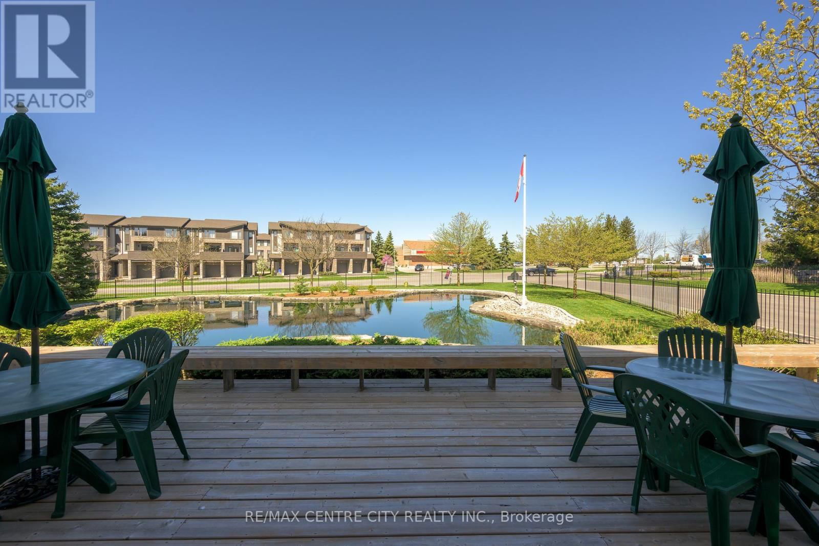 267 - 2025 MEADOWGATE BOULEVARD Image 35
