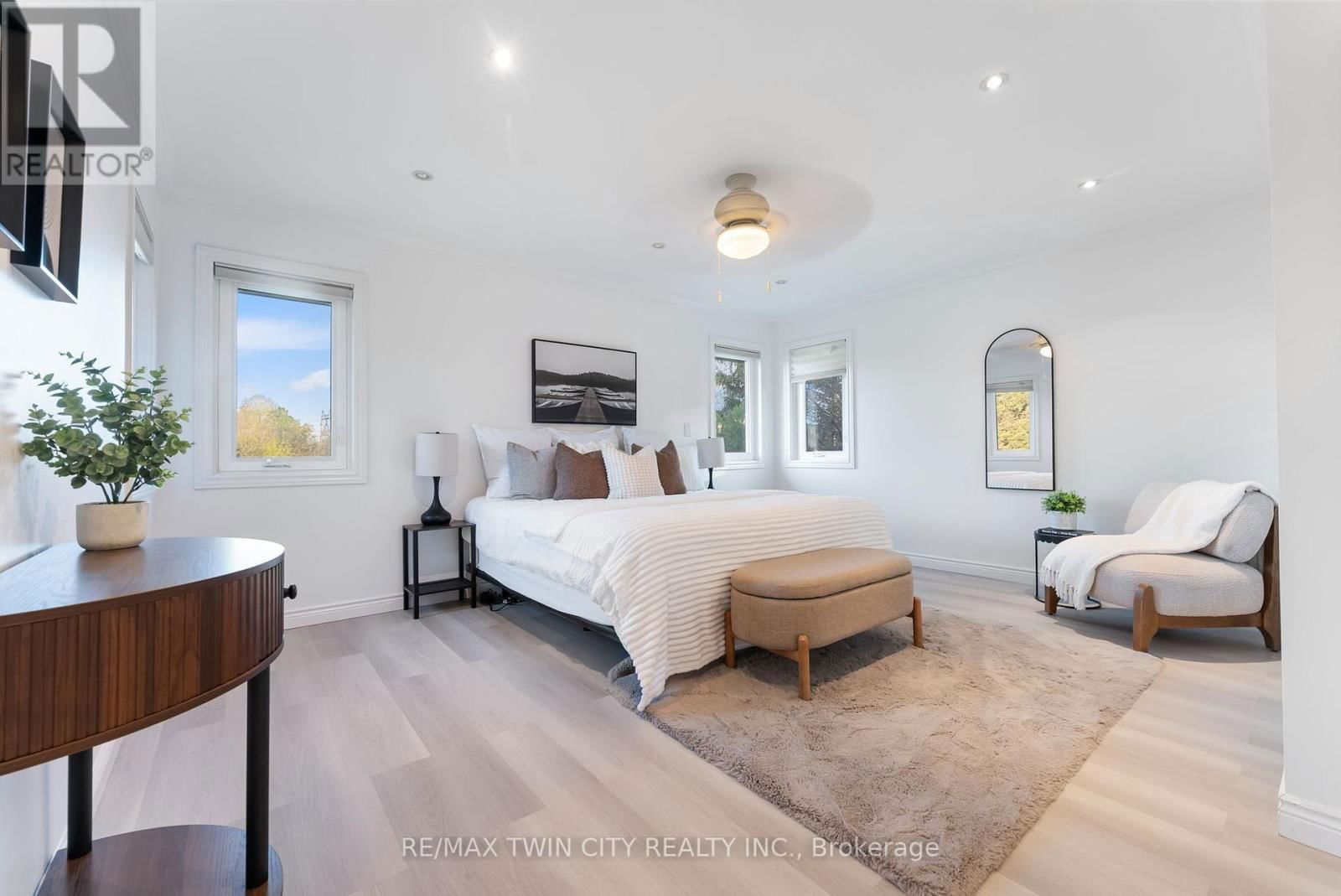 37 RIVER ROAD Image 22