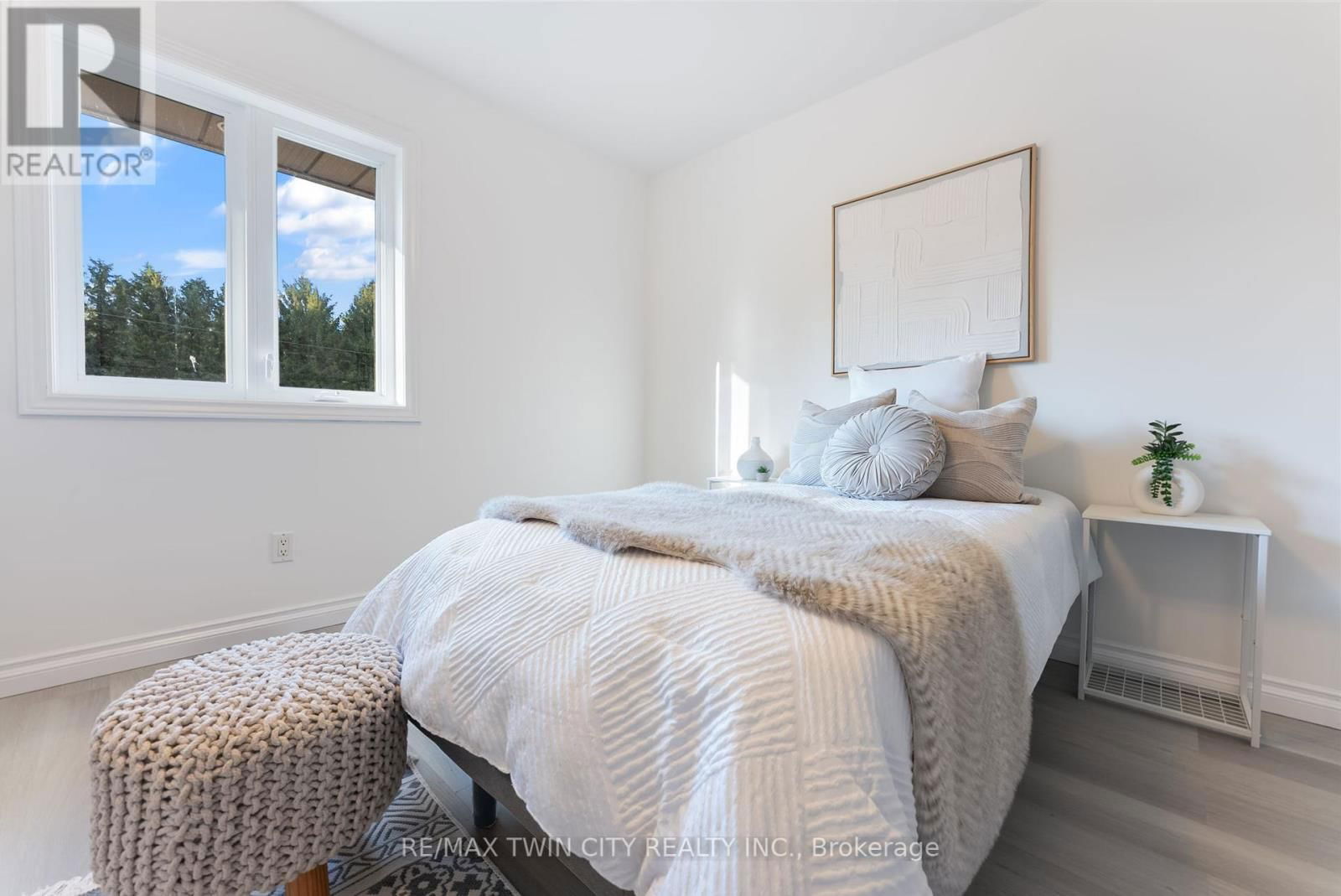 37 RIVER ROAD Image 27
