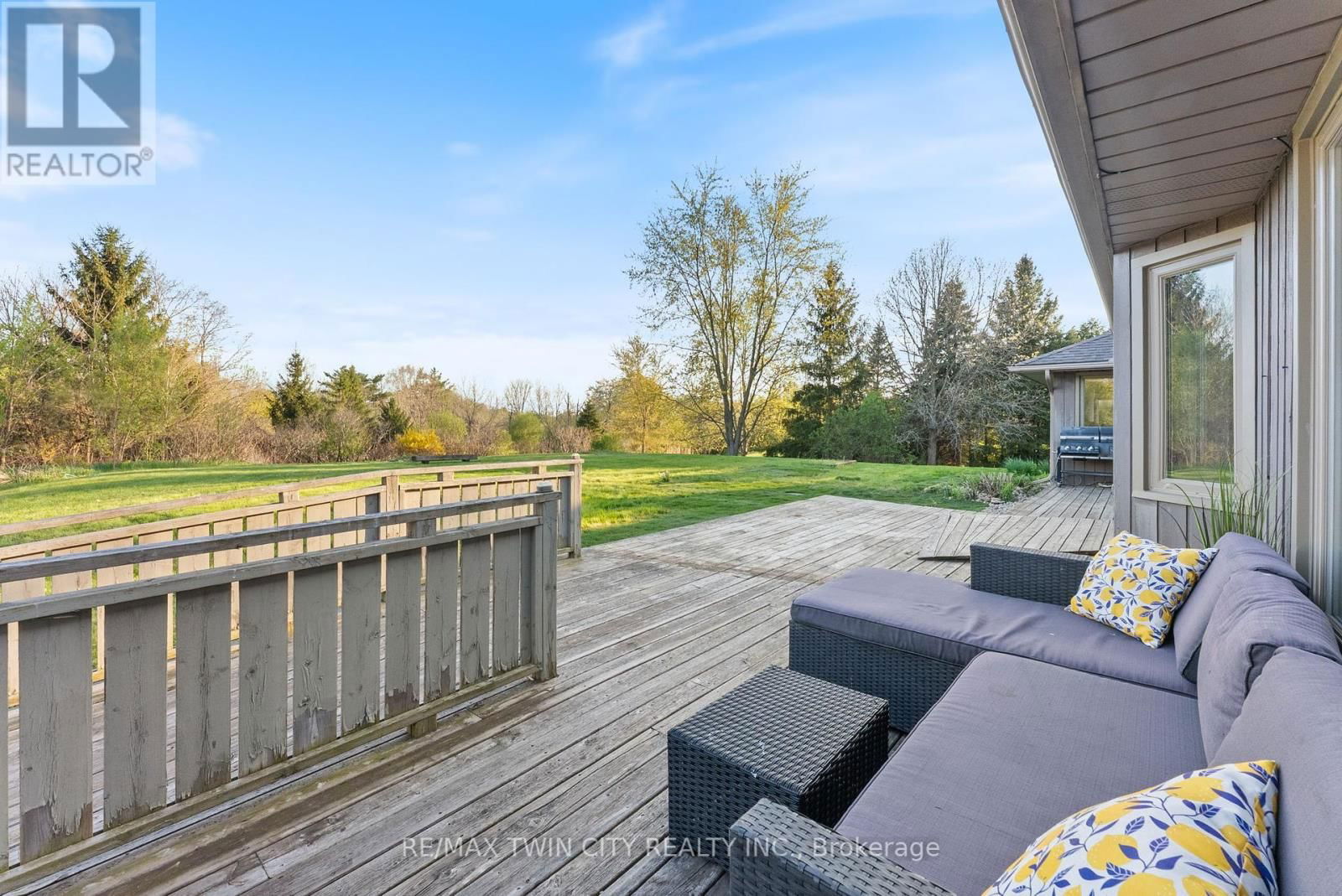 37 RIVER ROAD Image 33