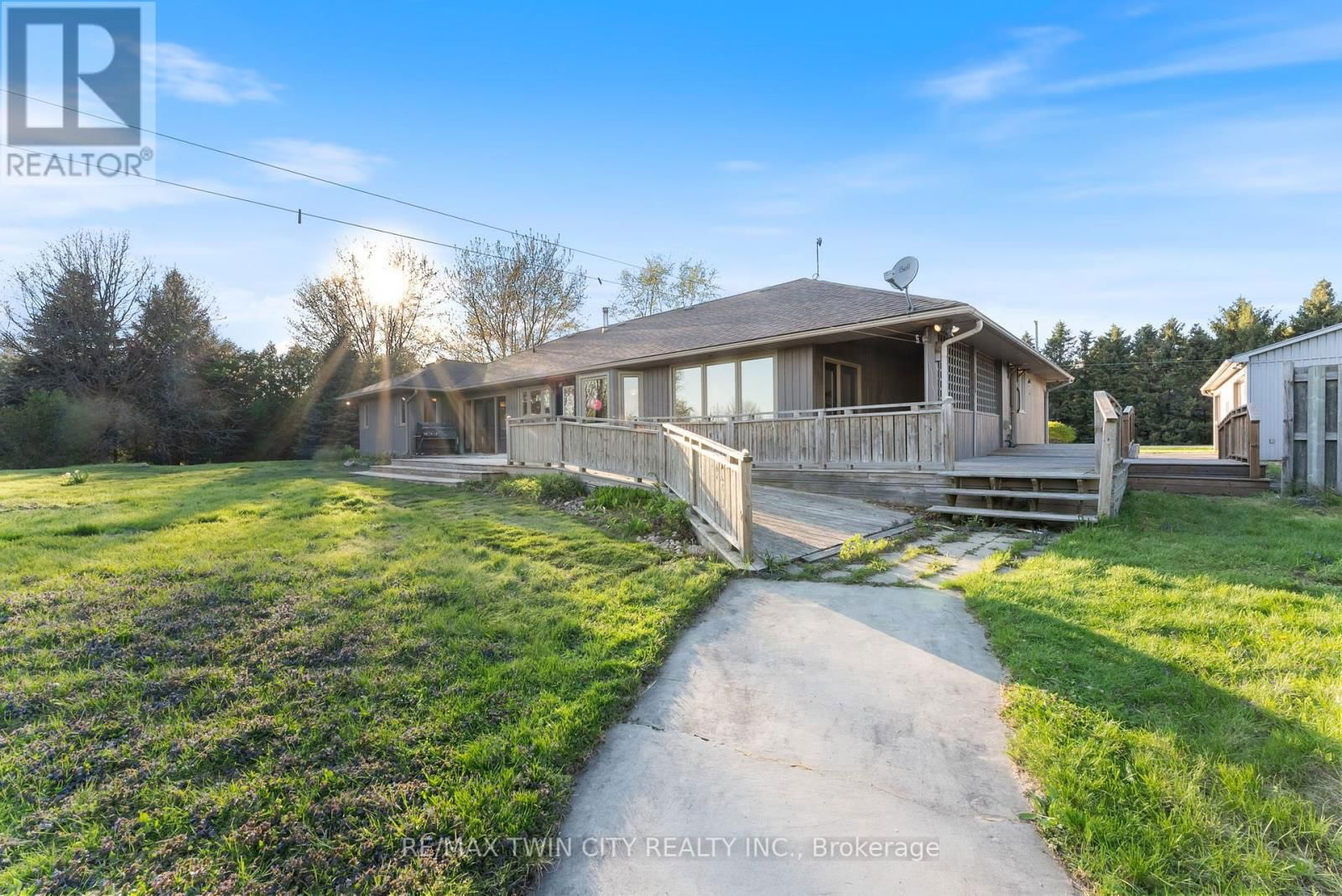 37 RIVER ROAD Image 36