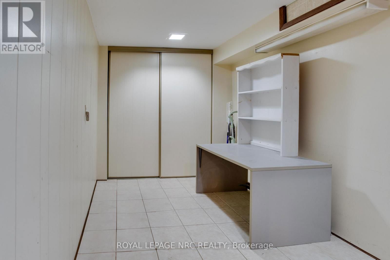 7061 DOLPHIN STREET Image 23