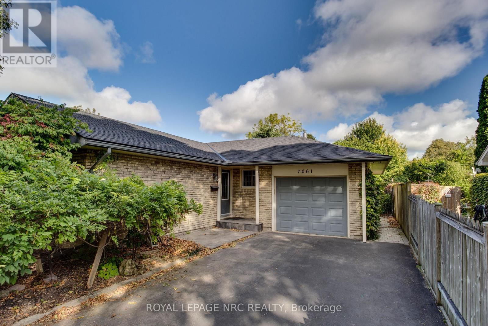 7061 DOLPHIN STREET Image 25