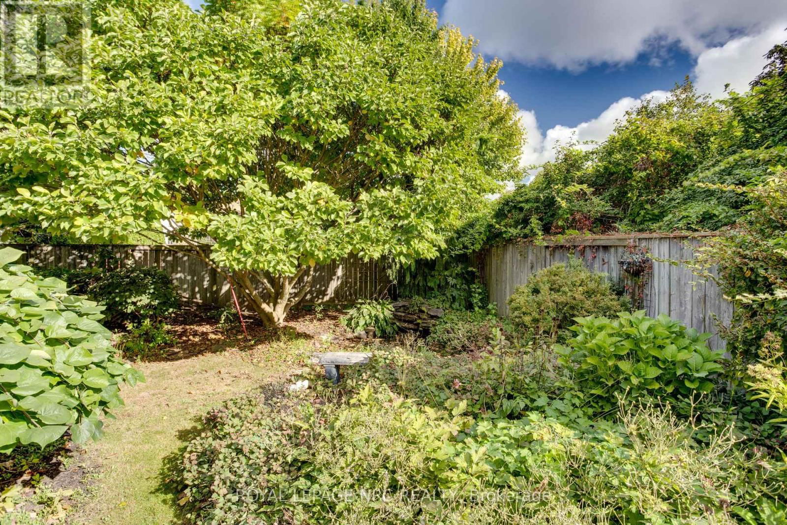 7061 DOLPHIN STREET Image 28