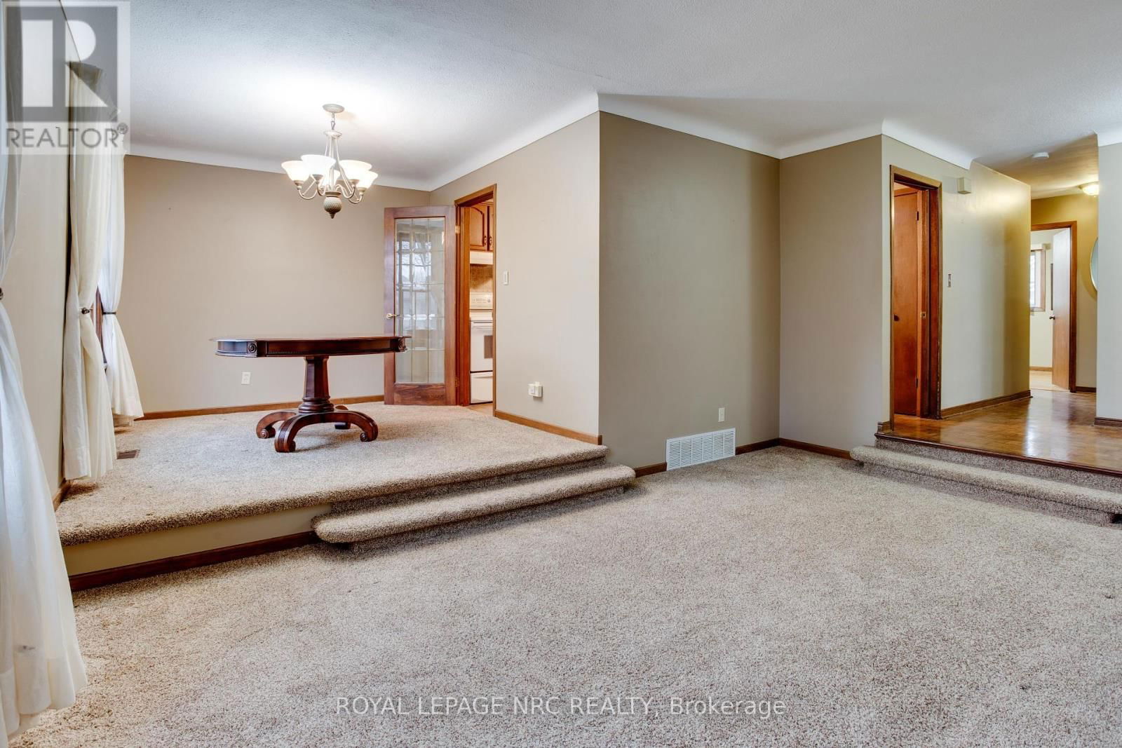 7061 DOLPHIN STREET Image 7