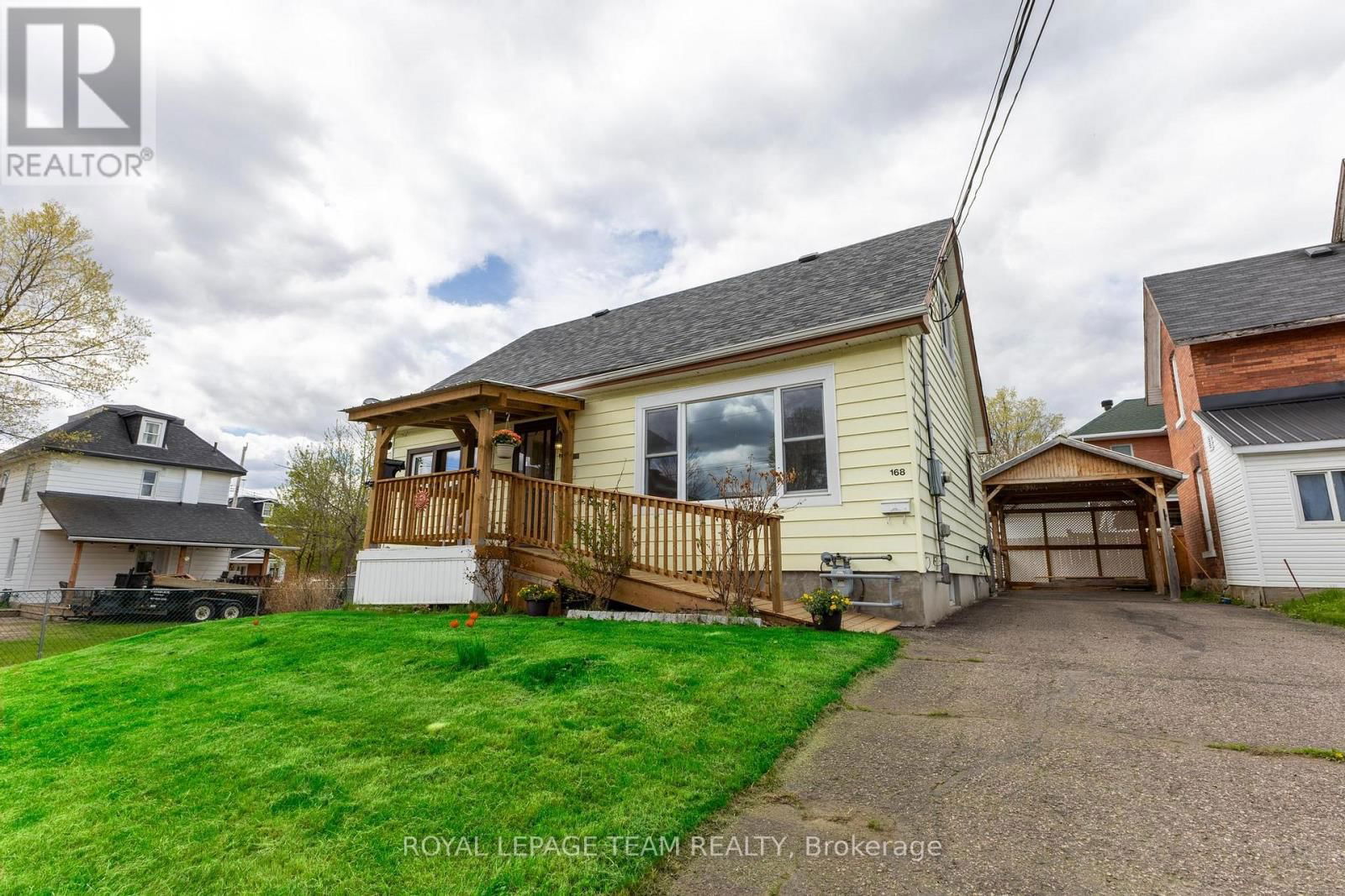168 MUNROE AVENUE WEST Image 2