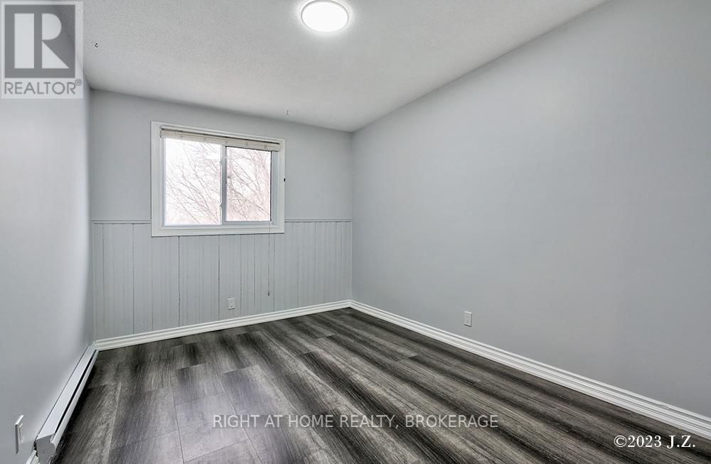 839 MOUNTAIN ASH ROAD WEST Image 12
