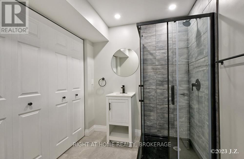 839 MOUNTAIN ASH ROAD WEST Image 24