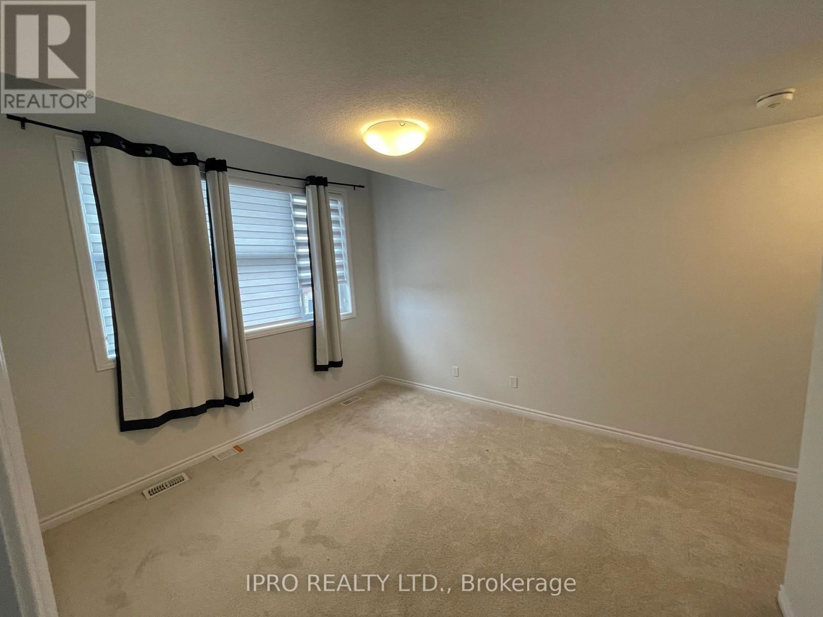 516 DOONWOODS CRESCENT WEST Image 21