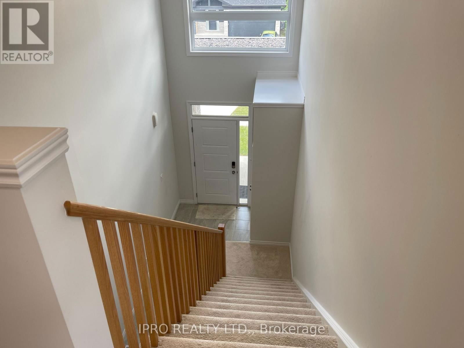 516 DOONWOODS CRESCENT WEST Image 34