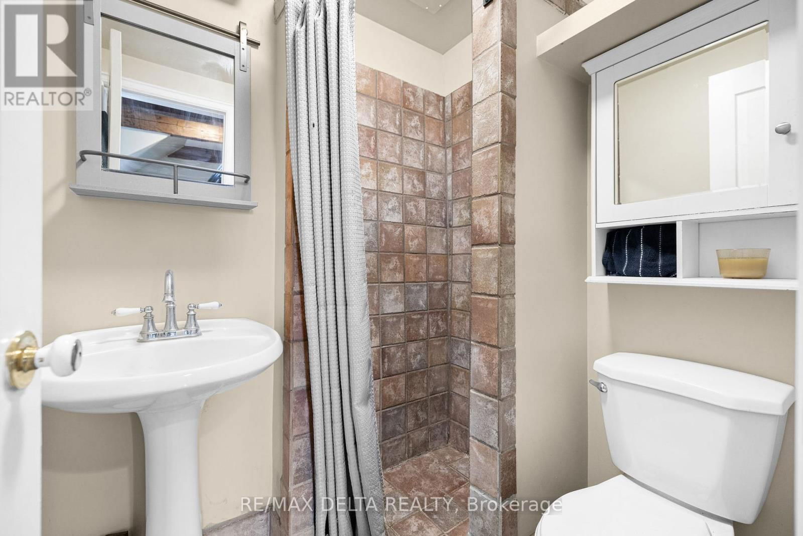 1773 DIAMONDVIEW ROAD Image 10
