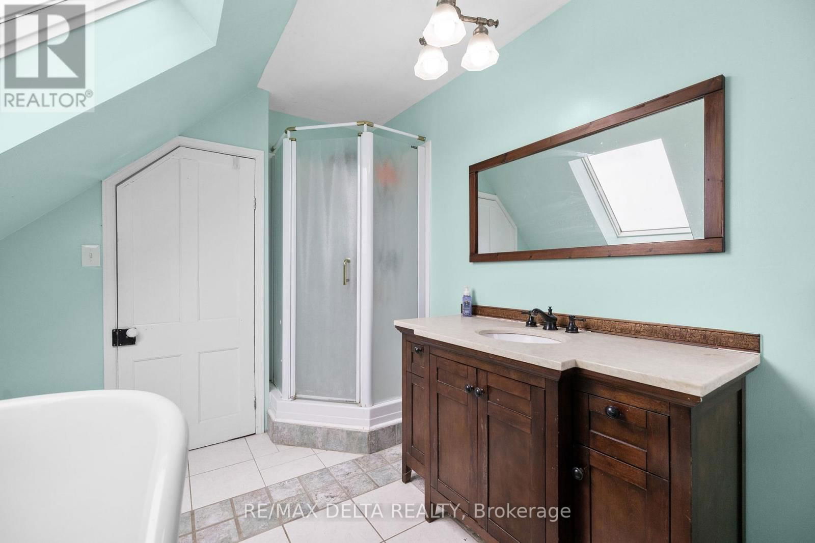 1773 DIAMONDVIEW ROAD Image 16