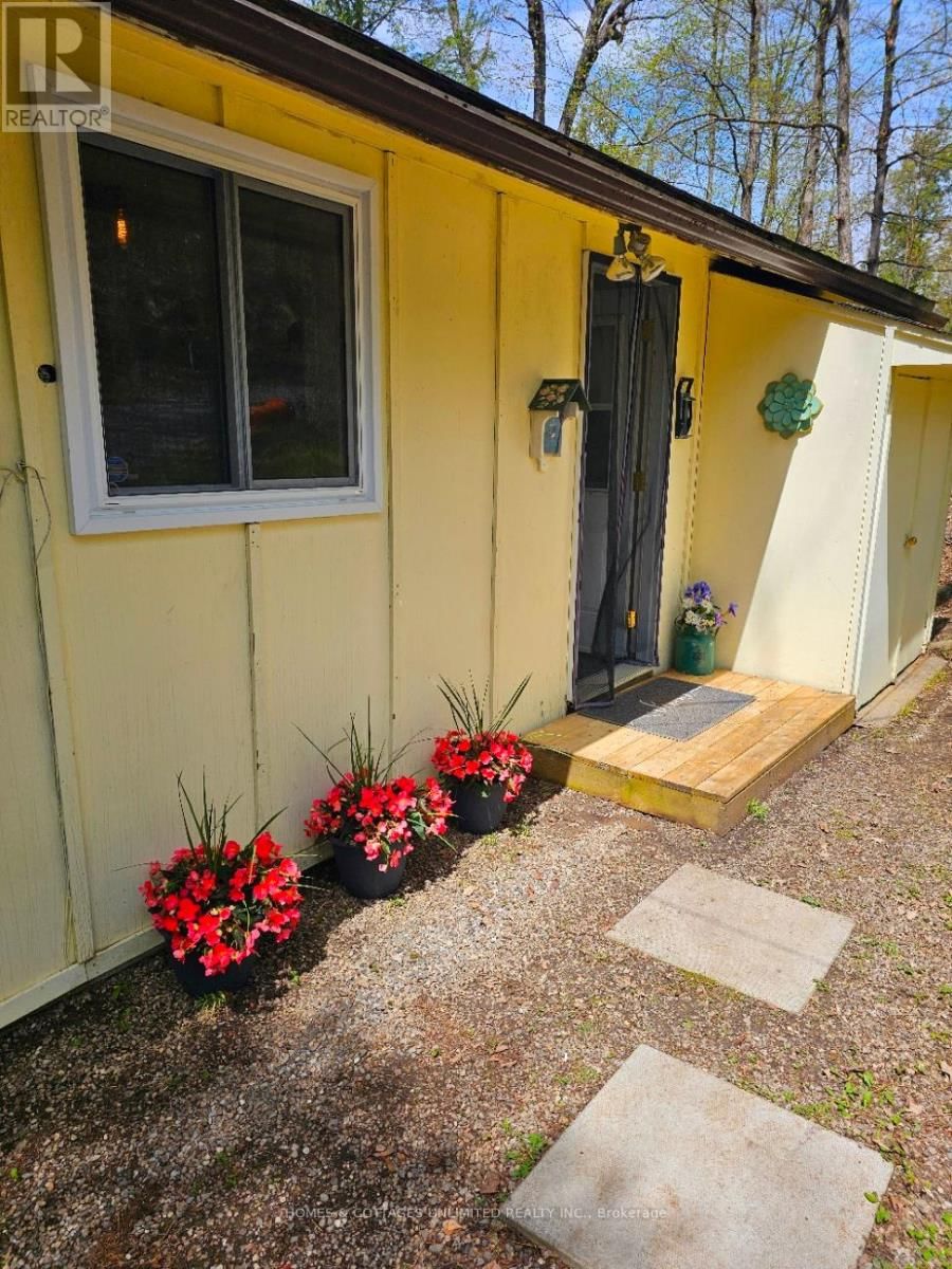 3048 CROZIER B ROAD WEST Image 11