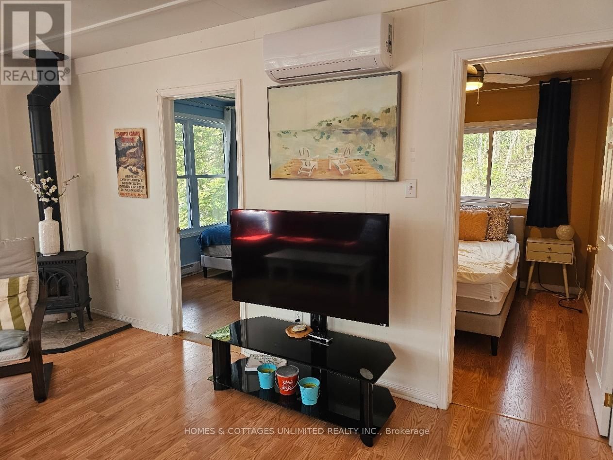 3048 CROZIER B ROAD WEST Image 22