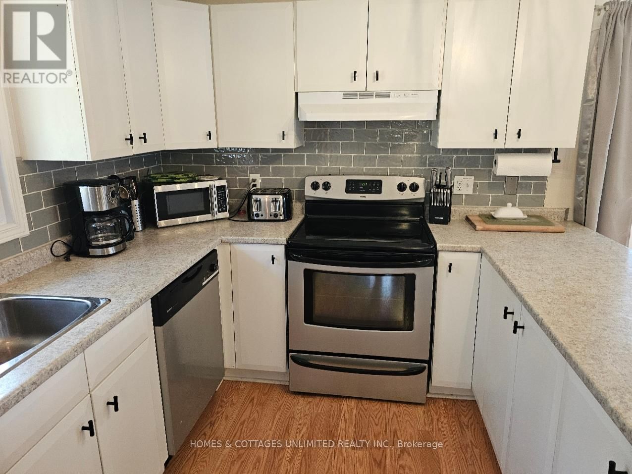 3048 CROZIER B ROAD WEST Image 26