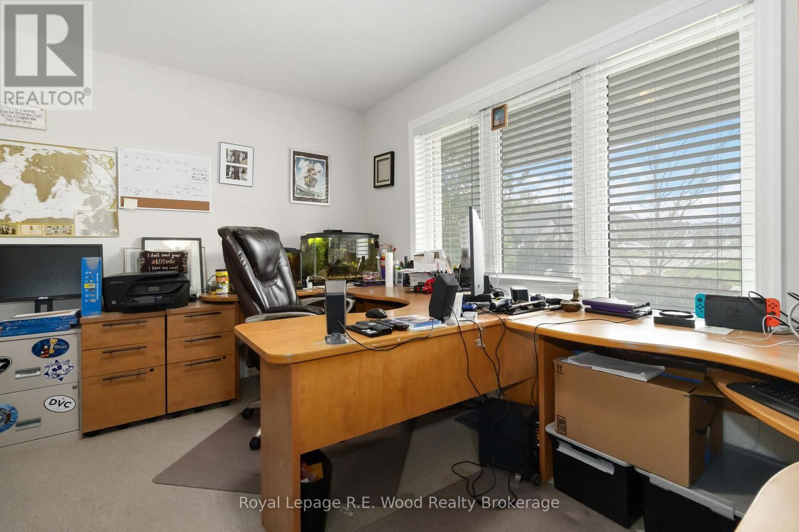 301 WILSON AVENUE Image 20