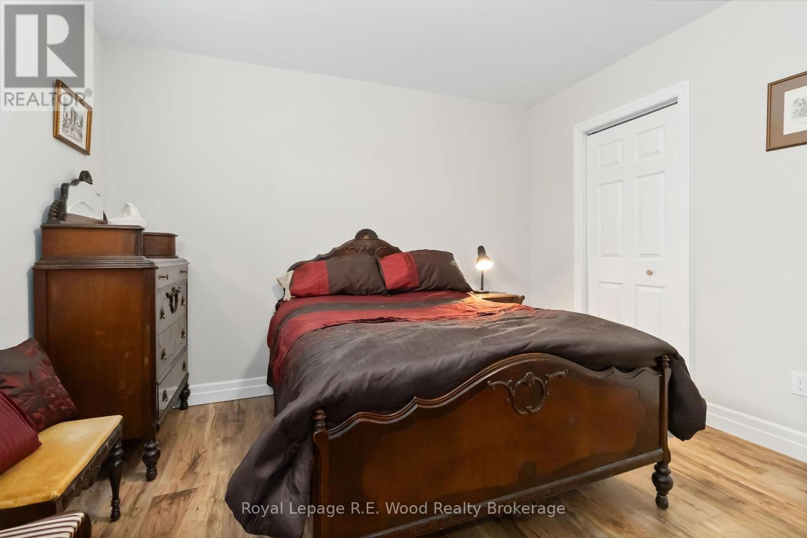 301 WILSON AVENUE Image 30