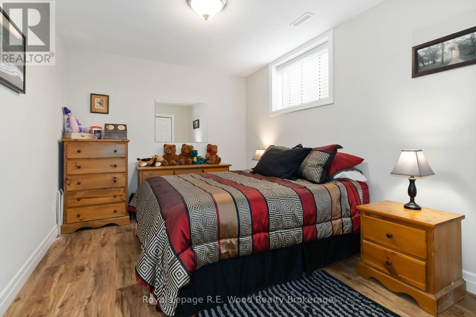 301 WILSON AVENUE Image 31