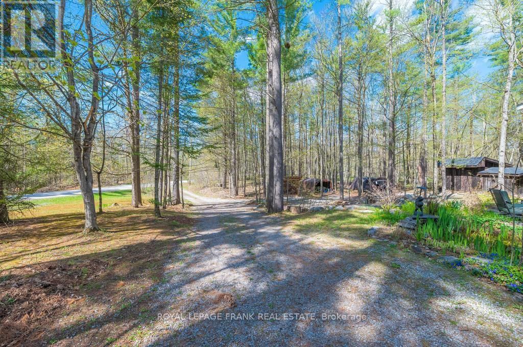 132 SUGARBUSH CRESCENT Image 2