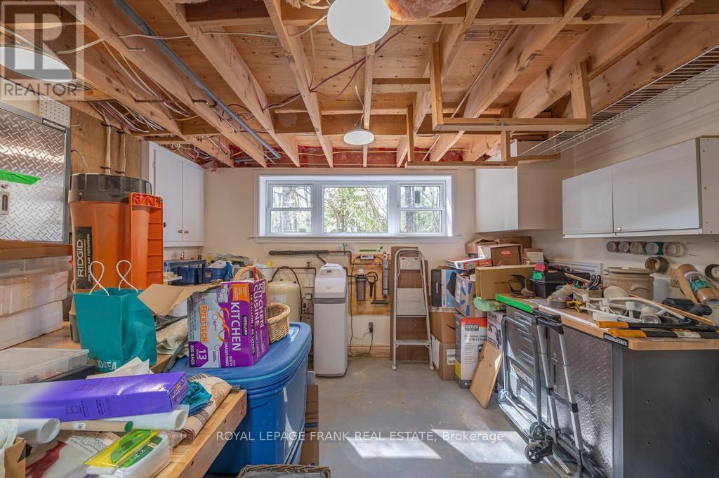 132 SUGARBUSH CRESCENT Image 32