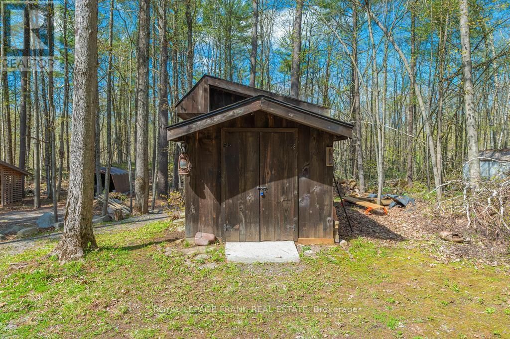 132 SUGARBUSH CRESCENT Image 37