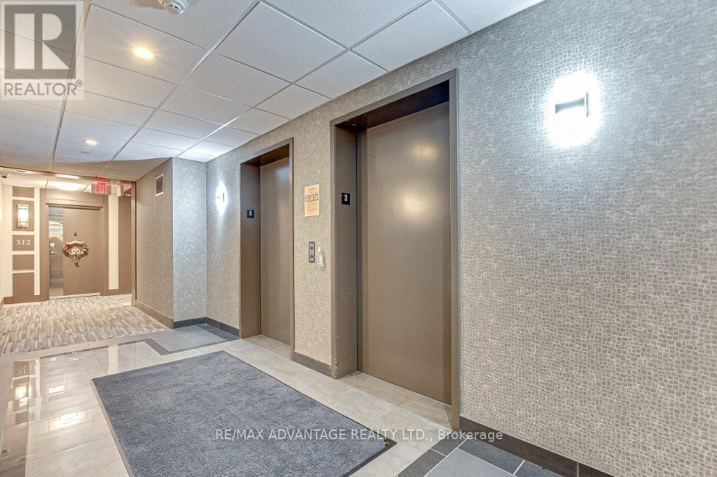 310 - 320 SUGARCREEK TRAIL Image 5