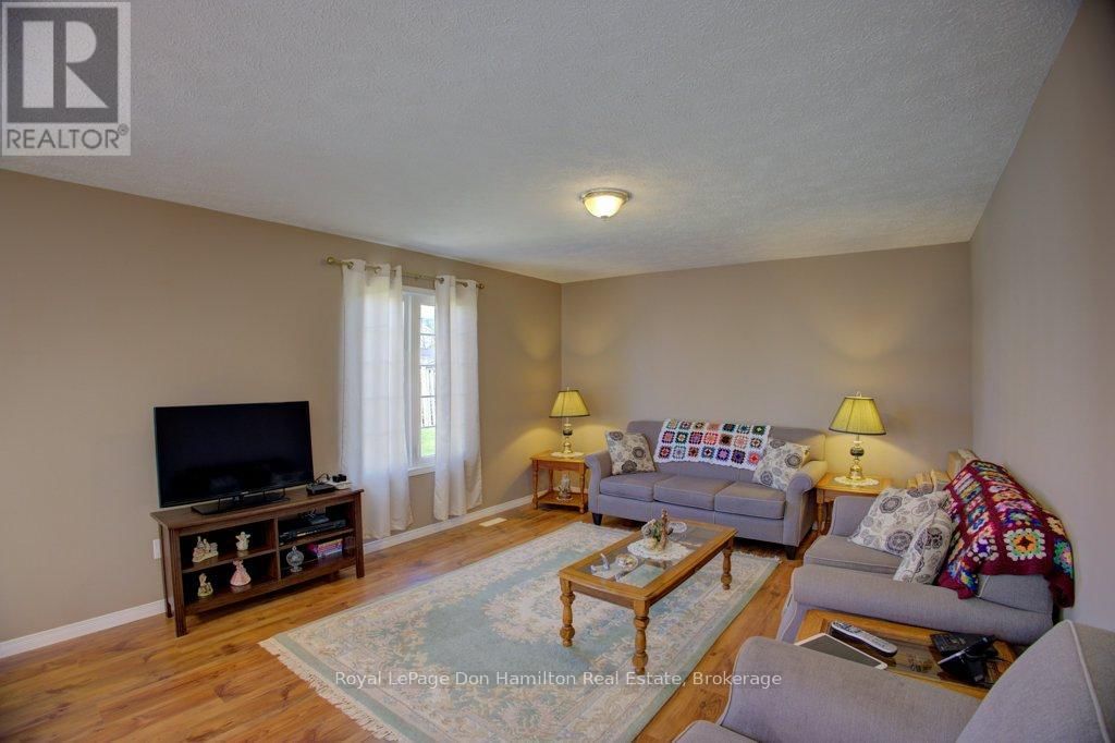 725 KINCAID STREET Image 8