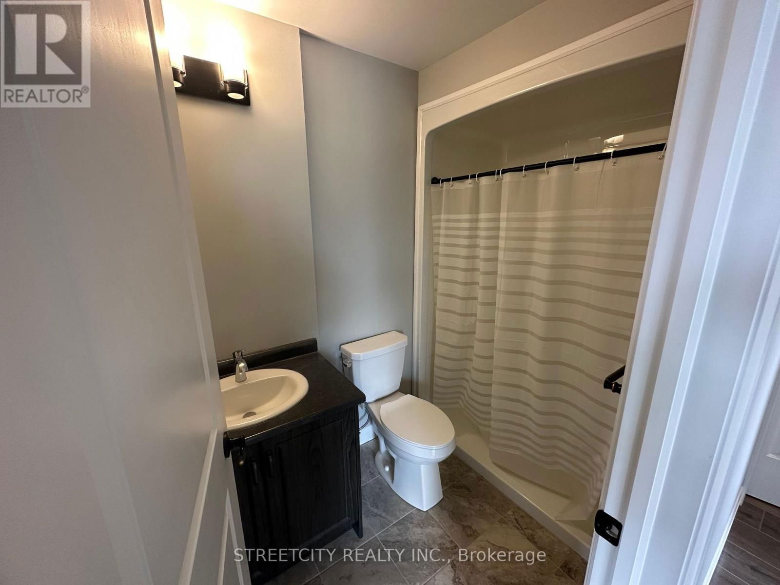 307 - 263 BUTLER STREET Image 11