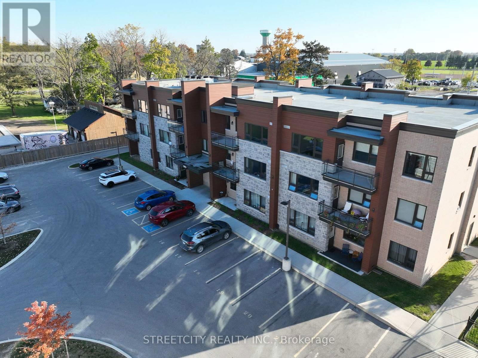 307 - 263 BUTLER STREET Image 21