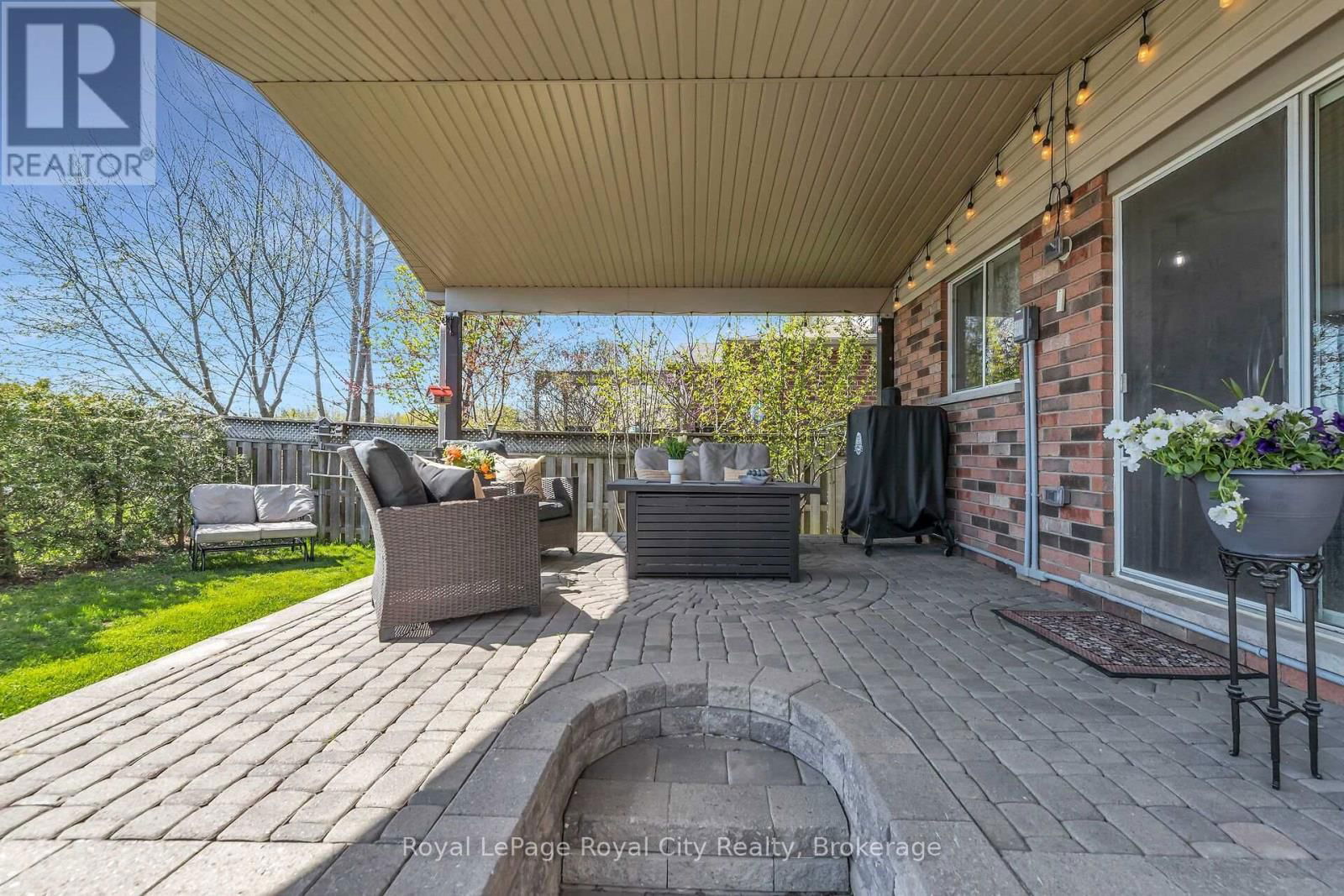 528 BLACK STREET Image 42