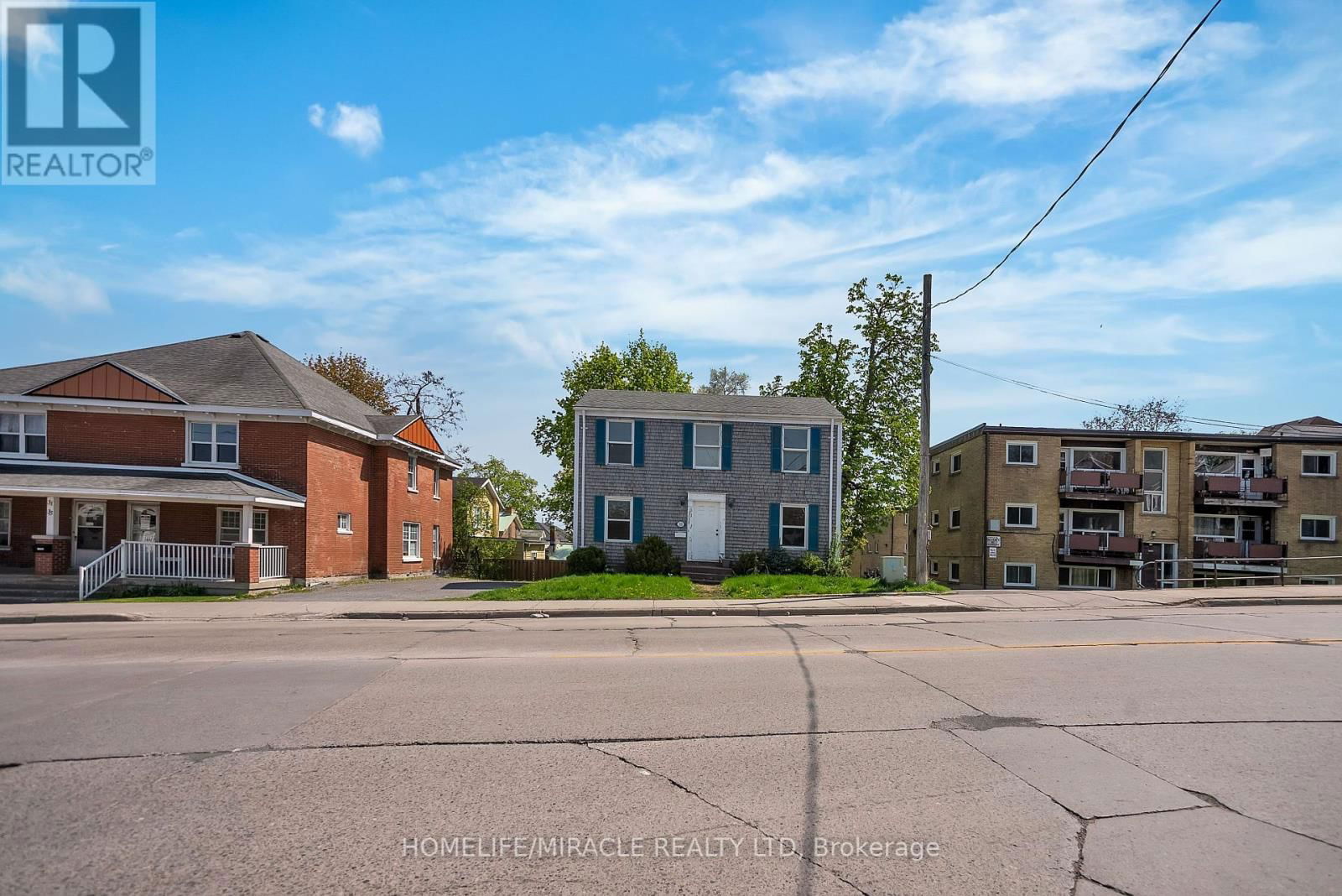 35 BRIDGE STREET WEST Image 3
