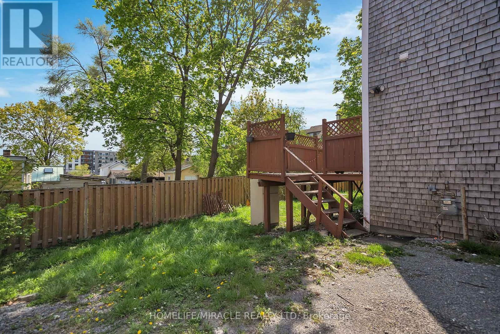 35 BRIDGE STREET WEST Image 30