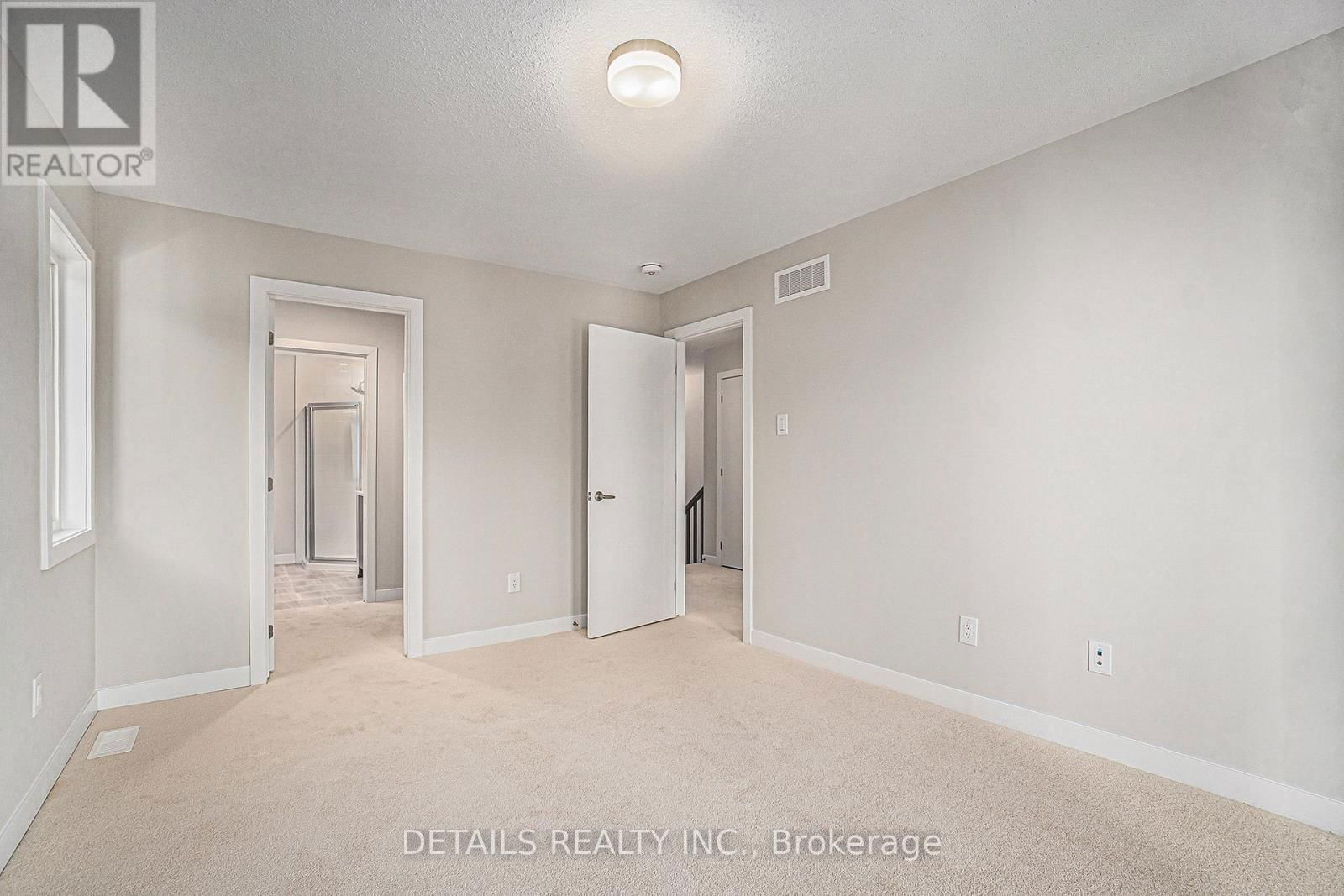 337 CATSFOOT WALK Image 14