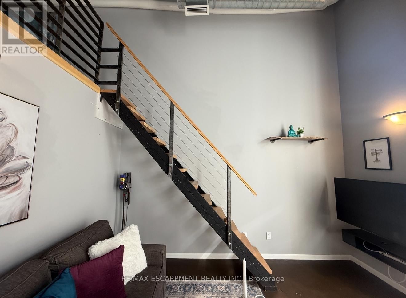 406 - 11 REBECCA STREET Image 15