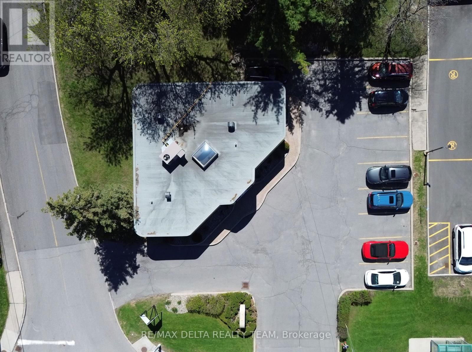 2548 ST JOSEPH BOULEVARD Image 19