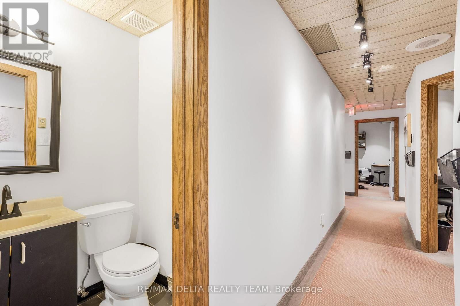 2548 ST JOSEPH BOULEVARD Image 9